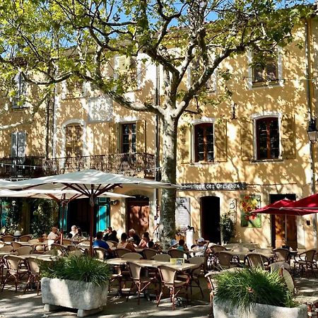 Au Coeur Du Village Provencal トゥルトゥール エクステリア 写真